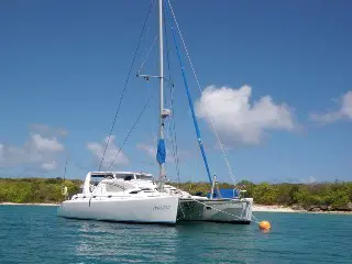 AVATAR Sail 38 Executive