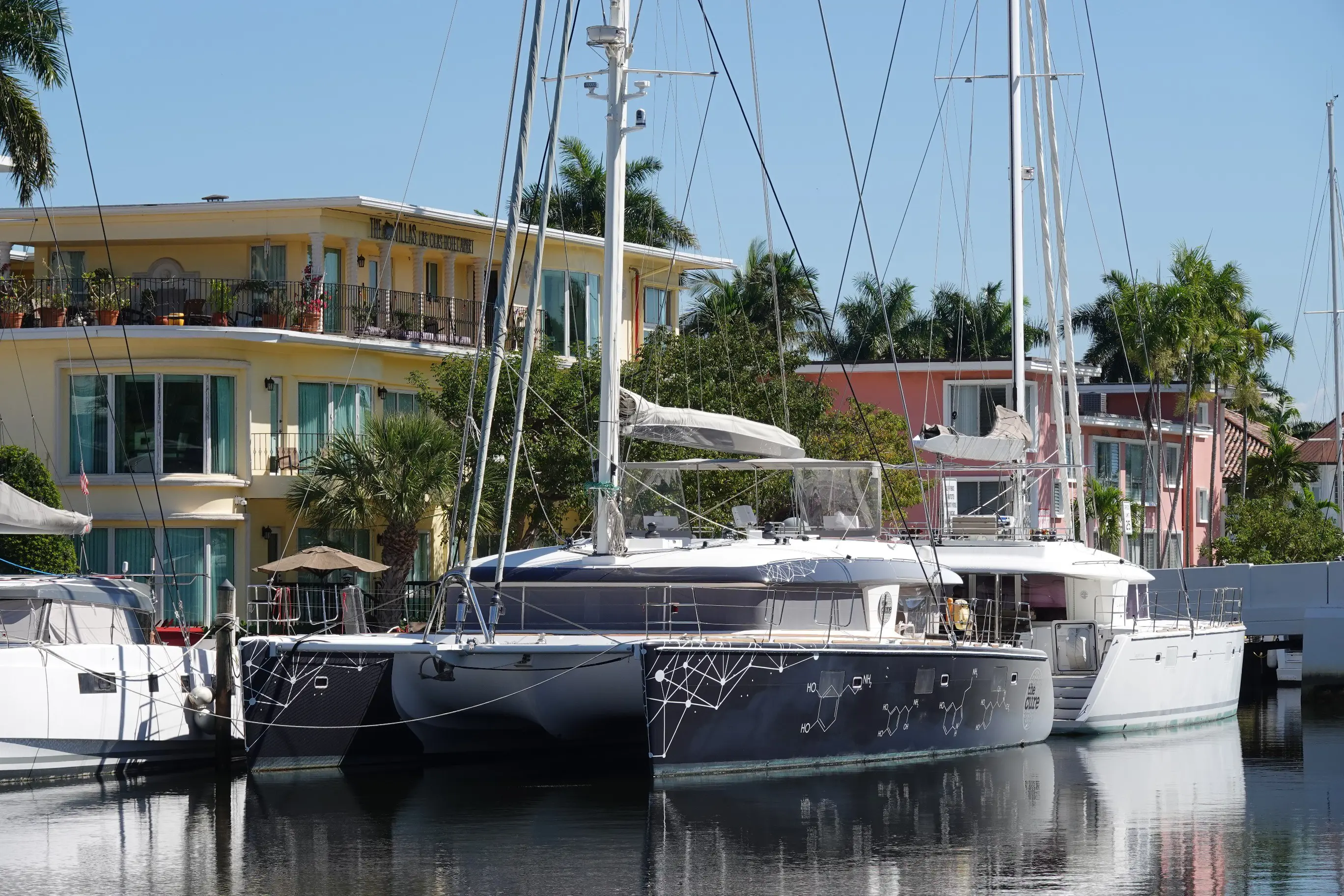 Used Sail Catamaran for Sale 2009 Lagoon 620  Boat Highlights