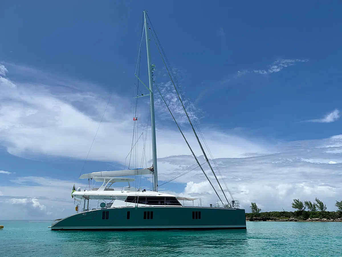 AMELIE Sail Sunreef 74