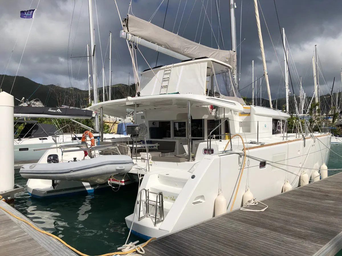 PURA VIDA Sail Lagoon 450