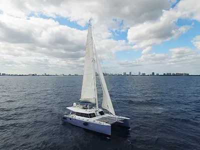 DIAMOND GIRL Sail Sunreef 62