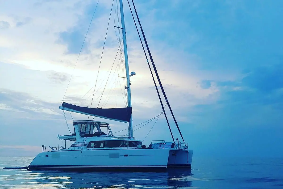 Used Sail Catamaran for Sale 2005 Lagoon 440 