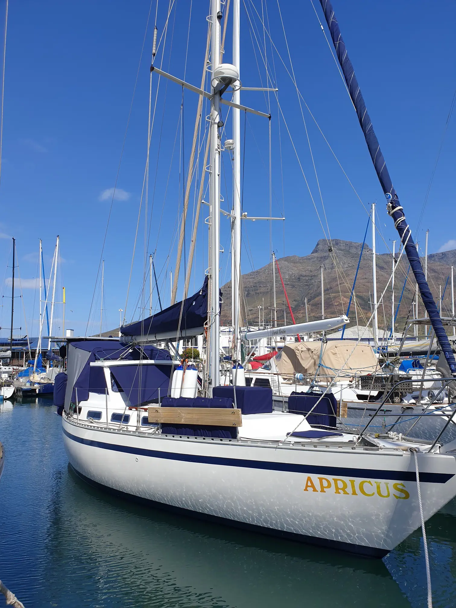 Sold Monohull 1998 FORTUNA Bruce Roberts 