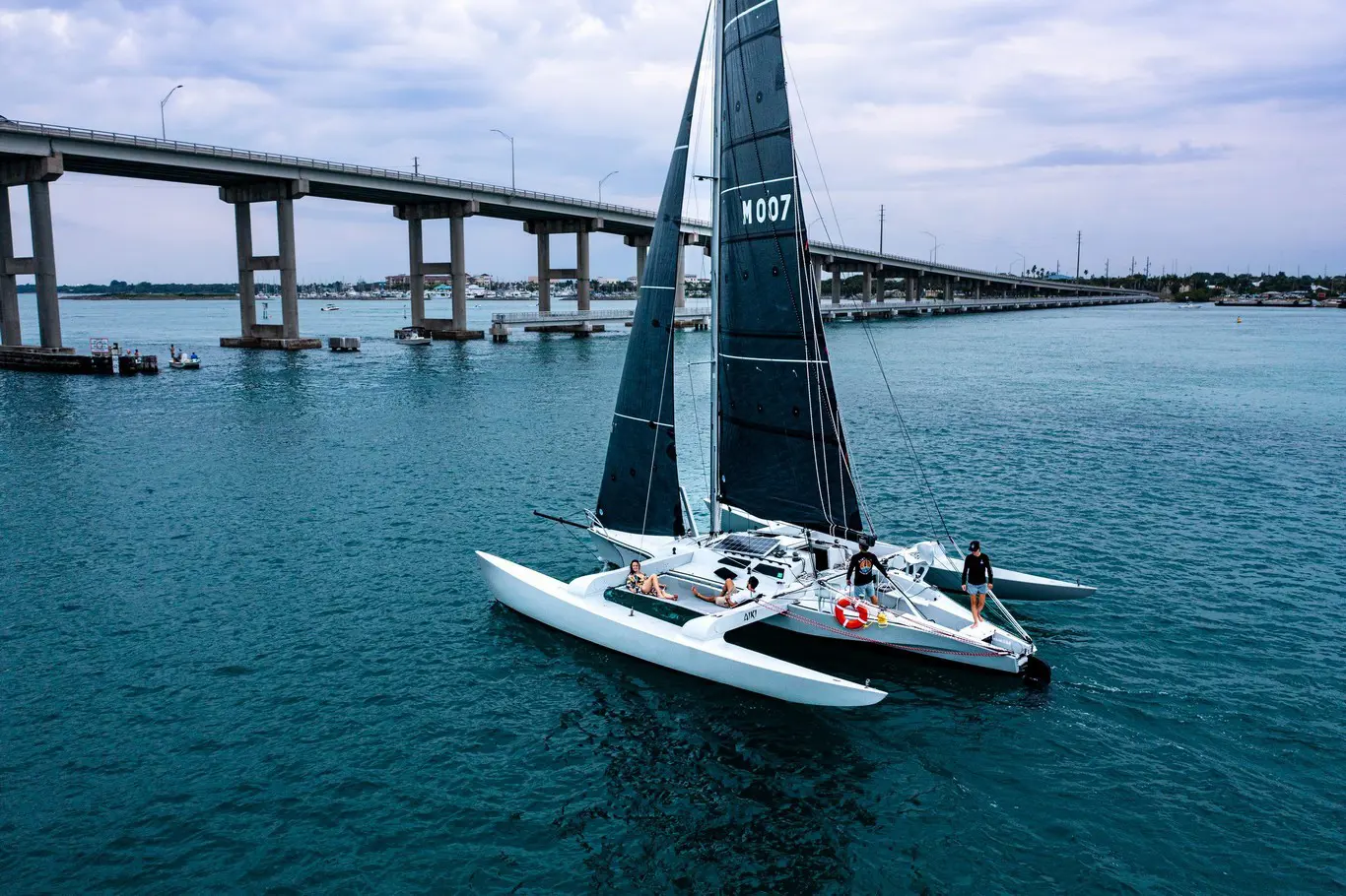 AIKI Sail Condor 40