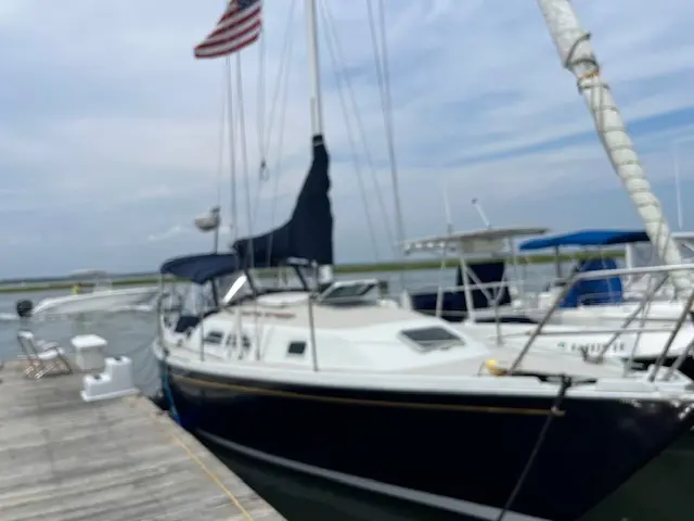 Used Sail Monohull for Sale 1990 Ericson 32-300 Additional Information