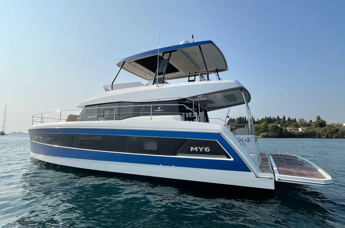 Used Power Catamaran for Sale 2022 FP MY6 Additional Information