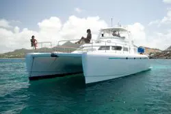 Used Power Catamaran for Sale 2006 Powerplay 52 Boat Highlights