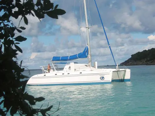 QUASAR Sail Catana 48