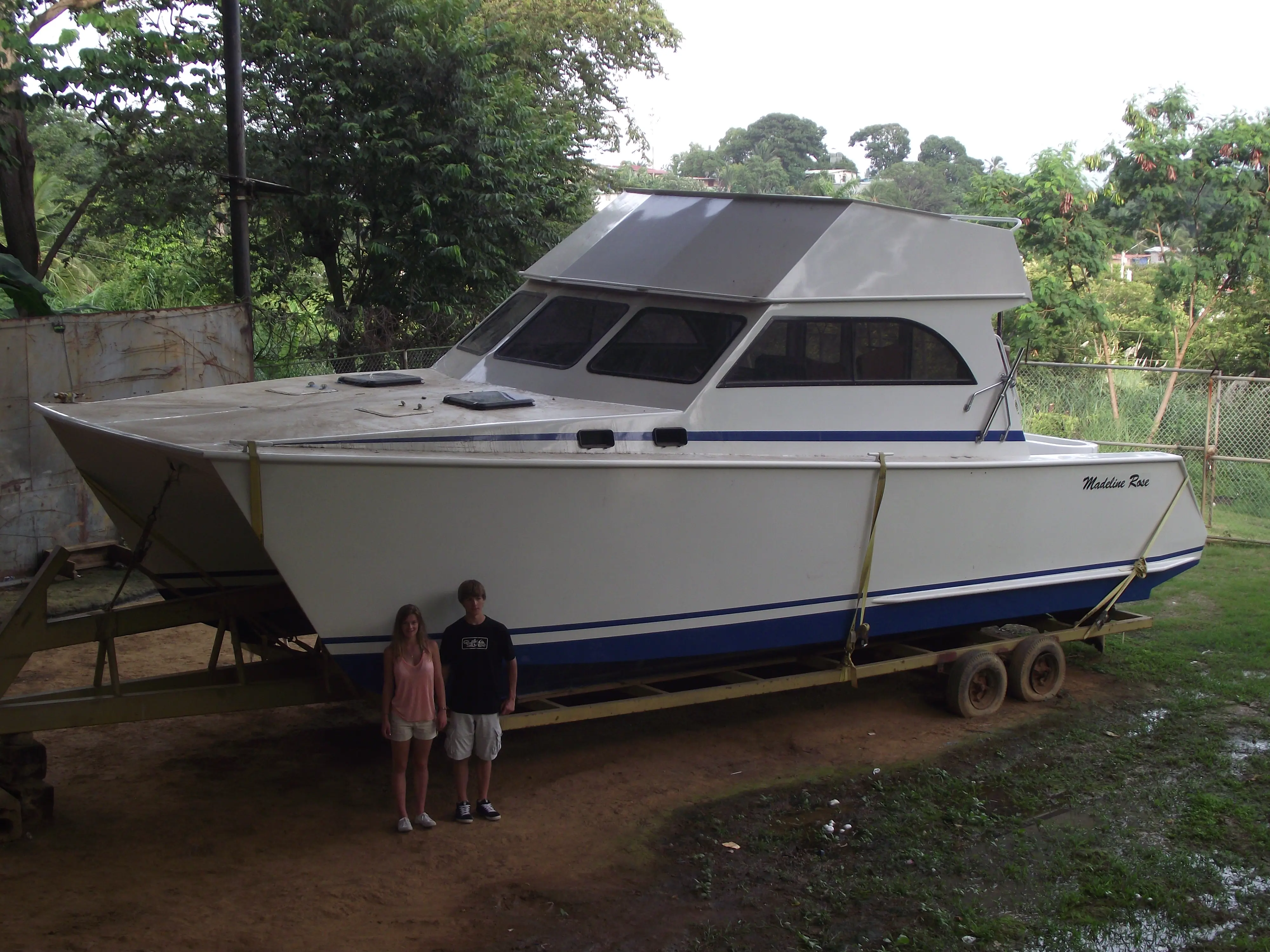 Used Power Catamaran for Sale 2000 SPORT FISHERMAN 