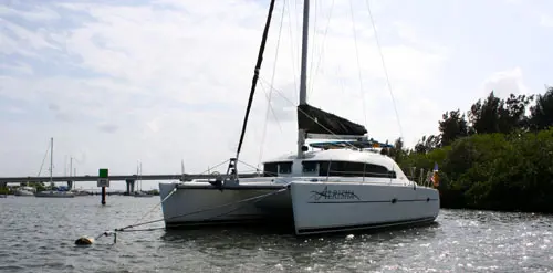 Used Sail Catamaran for Sale 2000 Lagoon 380 Boat Highlights