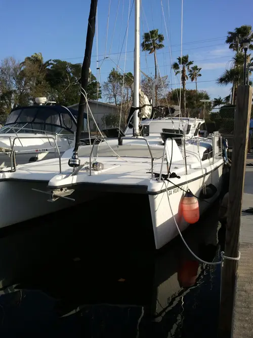 Used Sail Catamaran for Sale 2002 Gemini 105Mc Boat Highlights