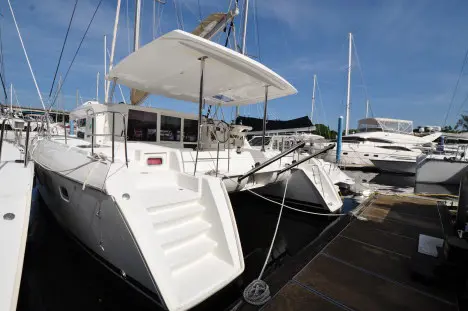 Used Sail Catamaran for Sale 2009 Lagoon 420 Boat Highlights