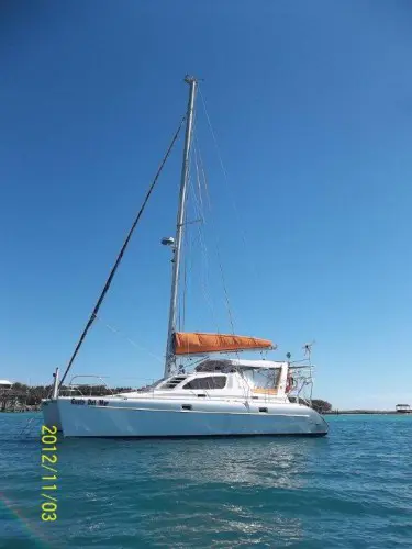 Used Sail Catamaran for Sale 2000 Leopard 38 Boat Highlights