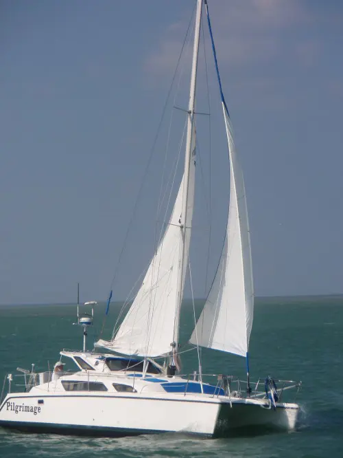 Used Sail Catamaran for Sale 1996 Gemini 105Mc Boat Highlights