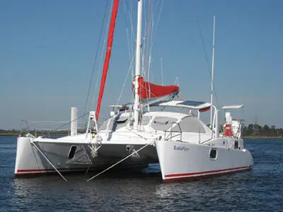 2001 Catana 401