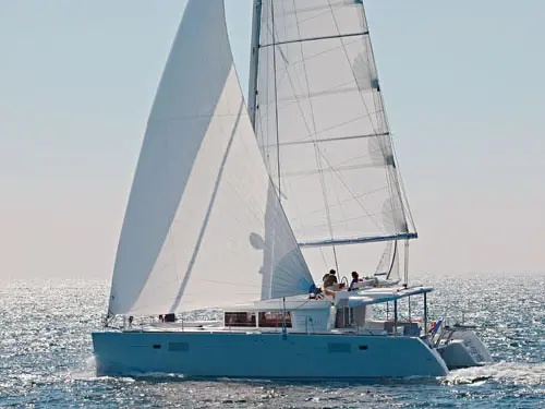 RURRI Sail Lagoon 450