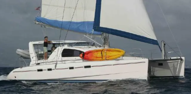 AT EASE Sail Leopard 42