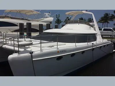 2002 CHARTER CATS SA Prowler 45