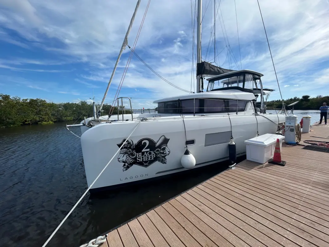 Used Sail Catamaran for Sale 2019 Lagoon 42 