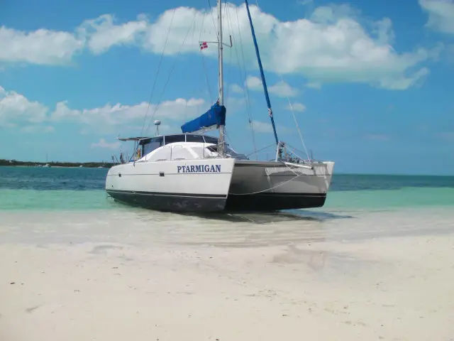 Used Sail Catamaran for Sale 1994 Lagoon 42 TPI Boat Highlights