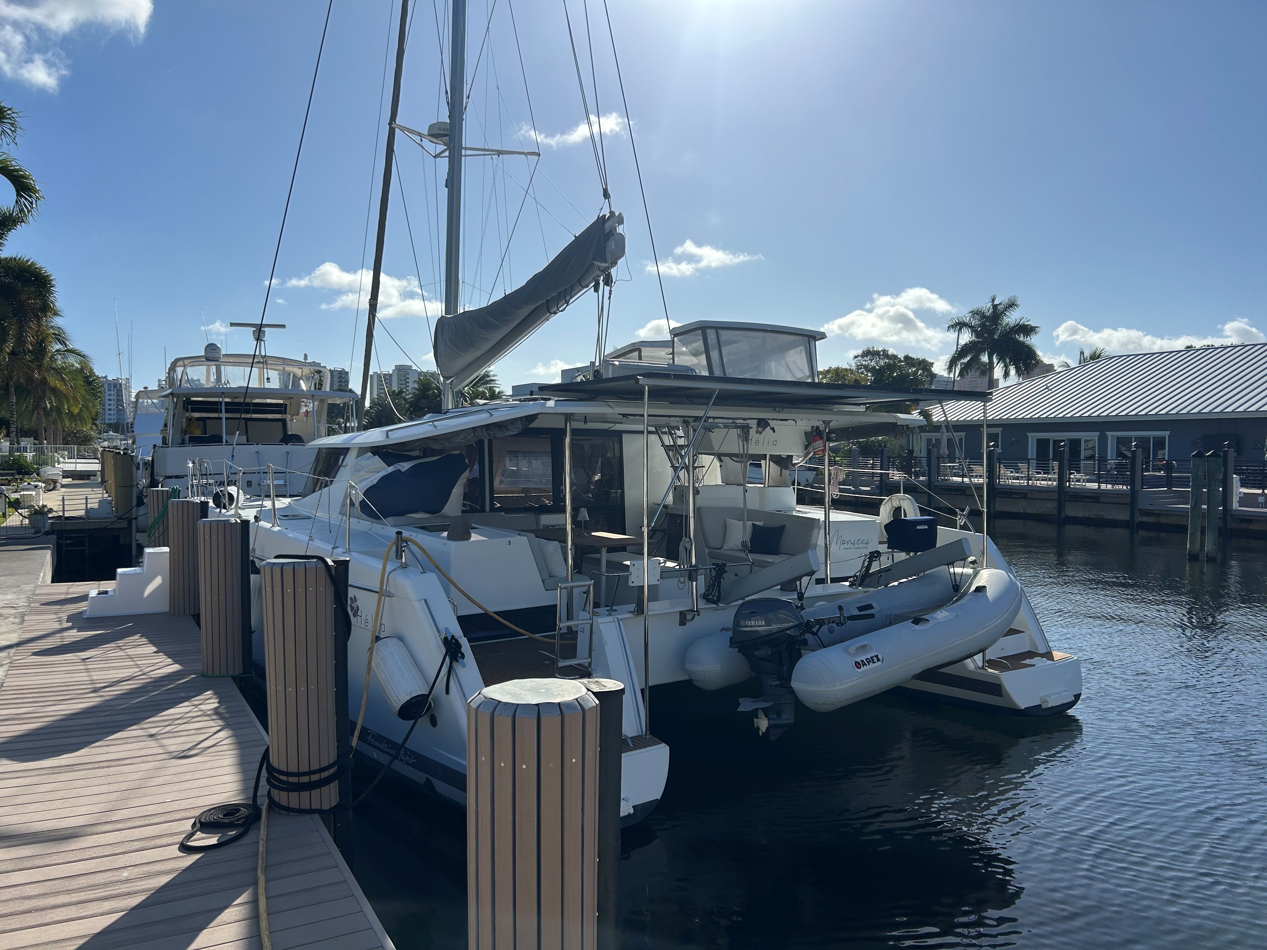 2014 FOUNTAINE PAJOT FP 44 Helia