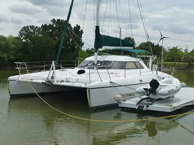 1999 CHARTER CATS SA Wildcat 350