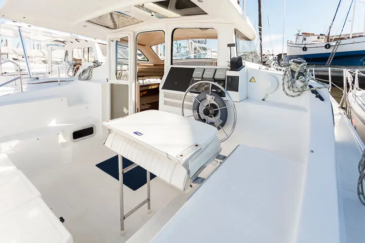 Used Sail Catamaran for Sale 2010 Gemini 105Mc 