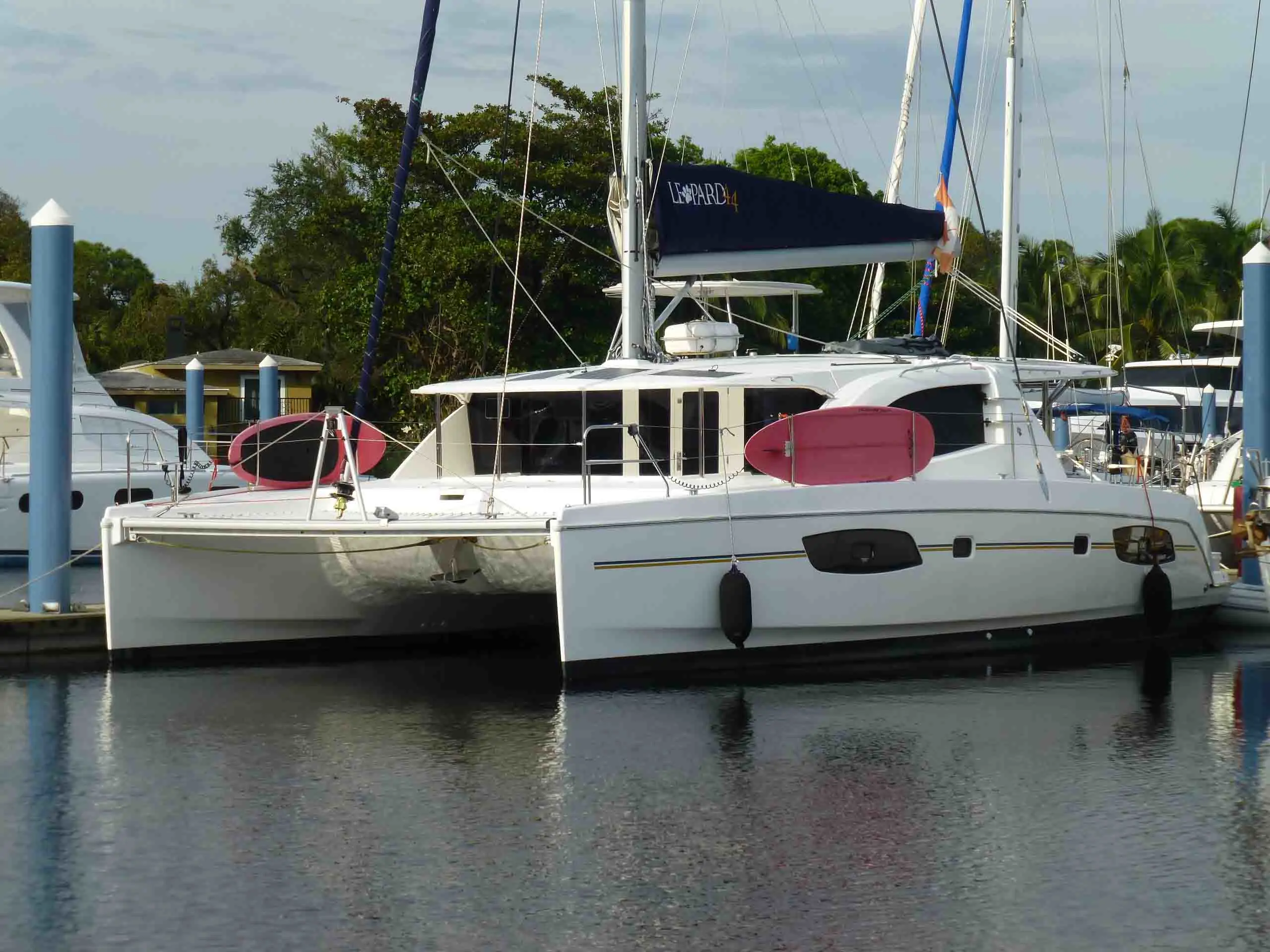 RELAX D'A BORD Sail Leopard 44