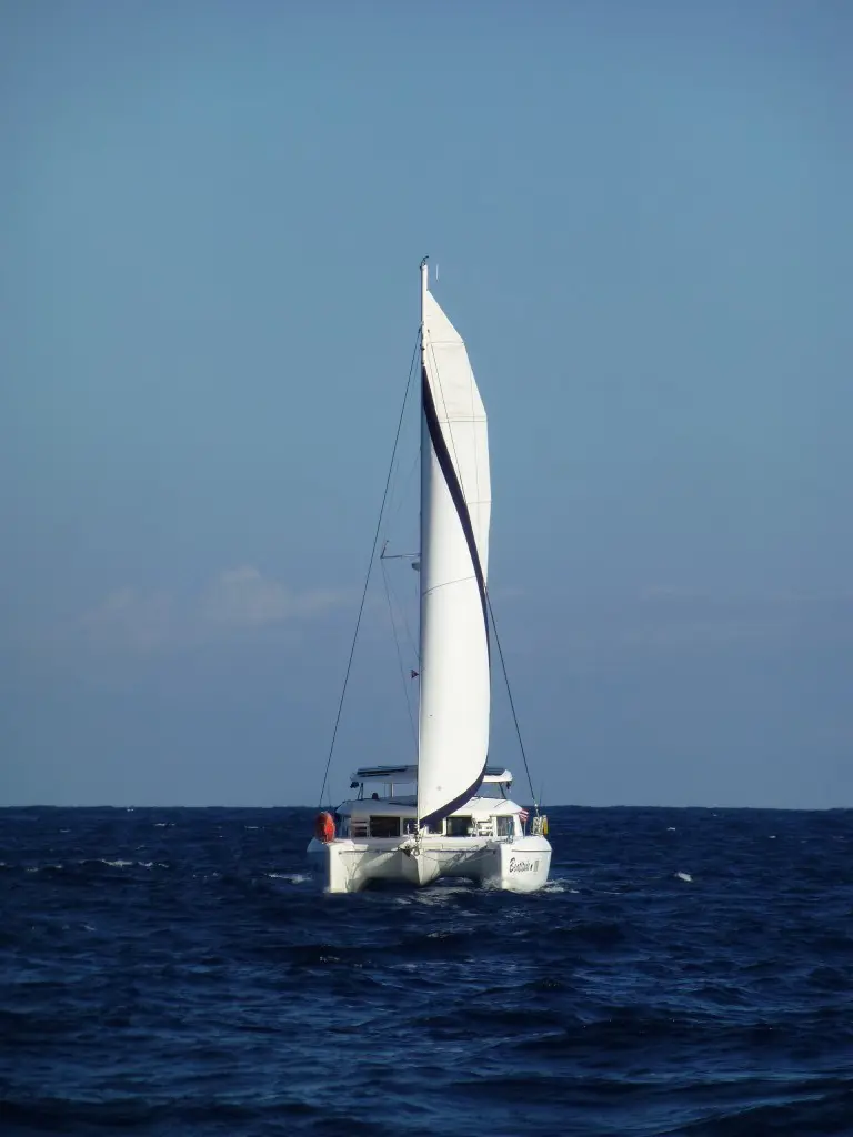 Used Sail Catamaran for Sale 2007 Lagoon 420 Boat Highlights