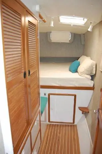 Used Sail Catamaran for Sale 1998 Manta 40 Layout & Accommodations