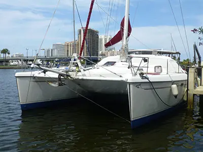 Privilege 495 Prestige-Owner's Version Used Sail