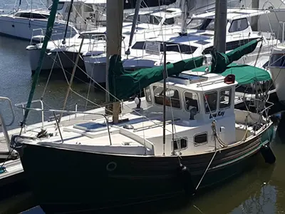 2002 Admiral 38