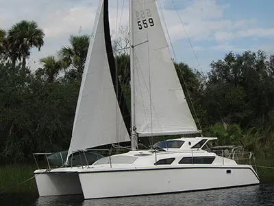 1997 PERFORMANCE CRUISING Gemini 105M