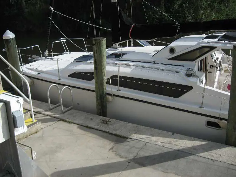 Used Sail Catamaran for Sale 1997 Gemini 105M Boat Highlights