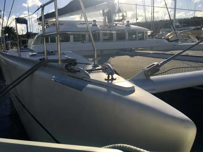 FIRST IMPRESSION Sail Lagoon 570