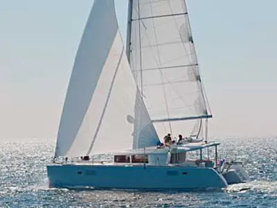 Lagoon 450 New Sail