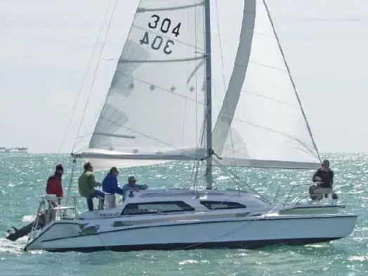 HALCYON Sail Telstar 28 