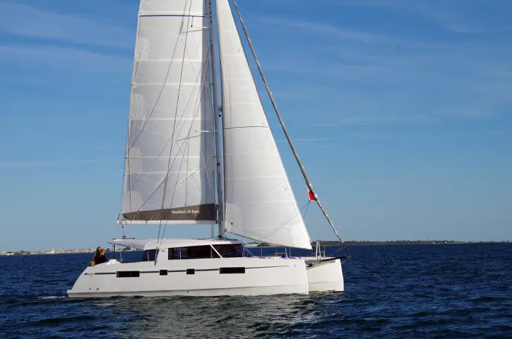 BROCHURE-NAUTITECH 46 OPEN Sail Nautitech 46