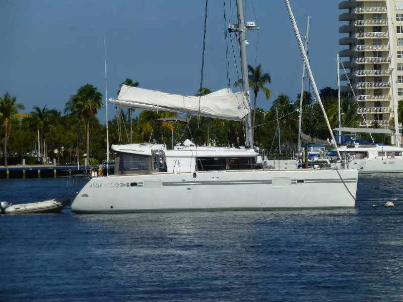 Used Sail Catamaran for Sale 2017 Lagoon 450 Boat Highlights