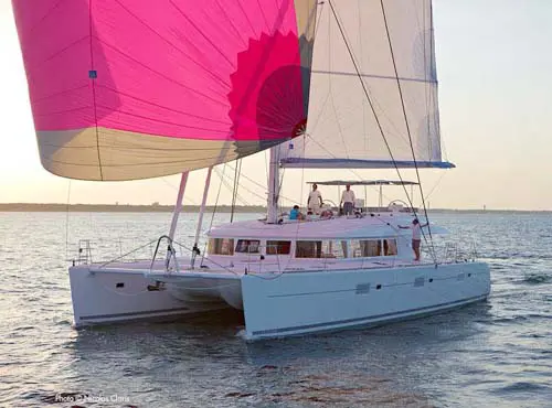 TELLSTAR Sail Lagoon 620 