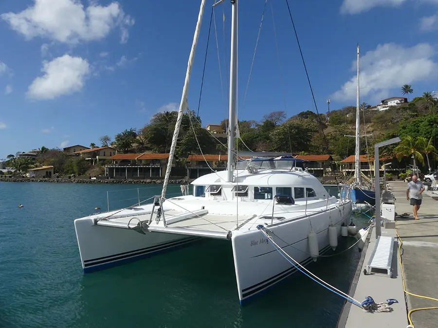 Used Sail Catamaran for Sale 2004 Lagoon 380 Boat Highlights