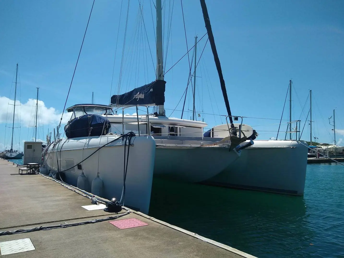 ALEGRIA Sail Lagoon 421