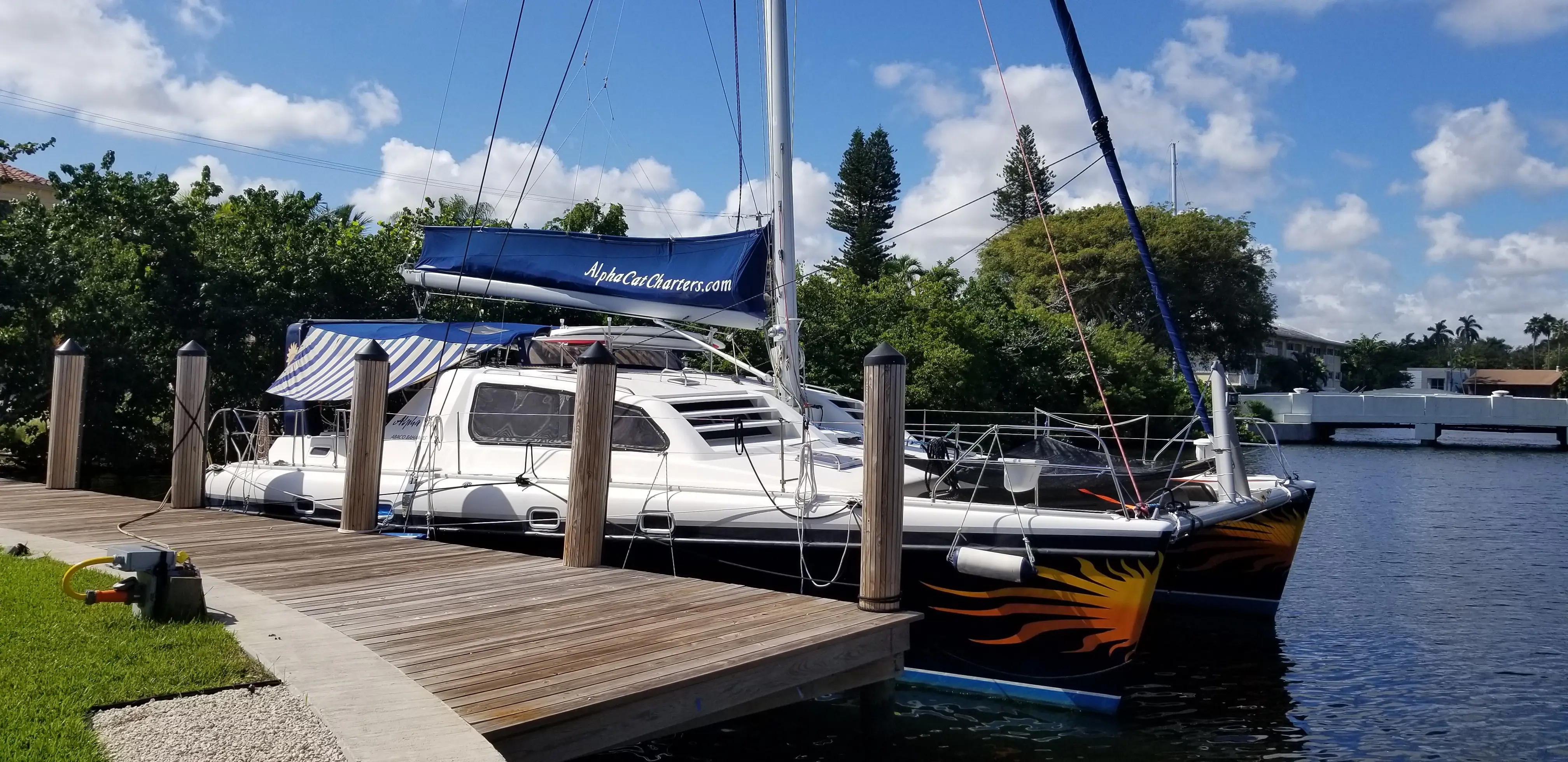 Used Sail Catamaran for Sale 2001 Leopard 4500 Boat Highlights