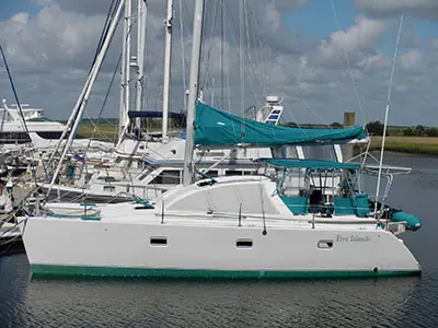 1997 JEANNEAU Lagoon 37 TPI 