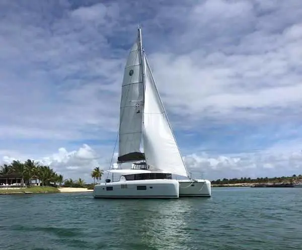 Used Sail Catamaran for Sale 2017 Lagoon 42 