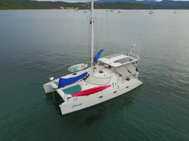 SHANTI Sail Manta 40